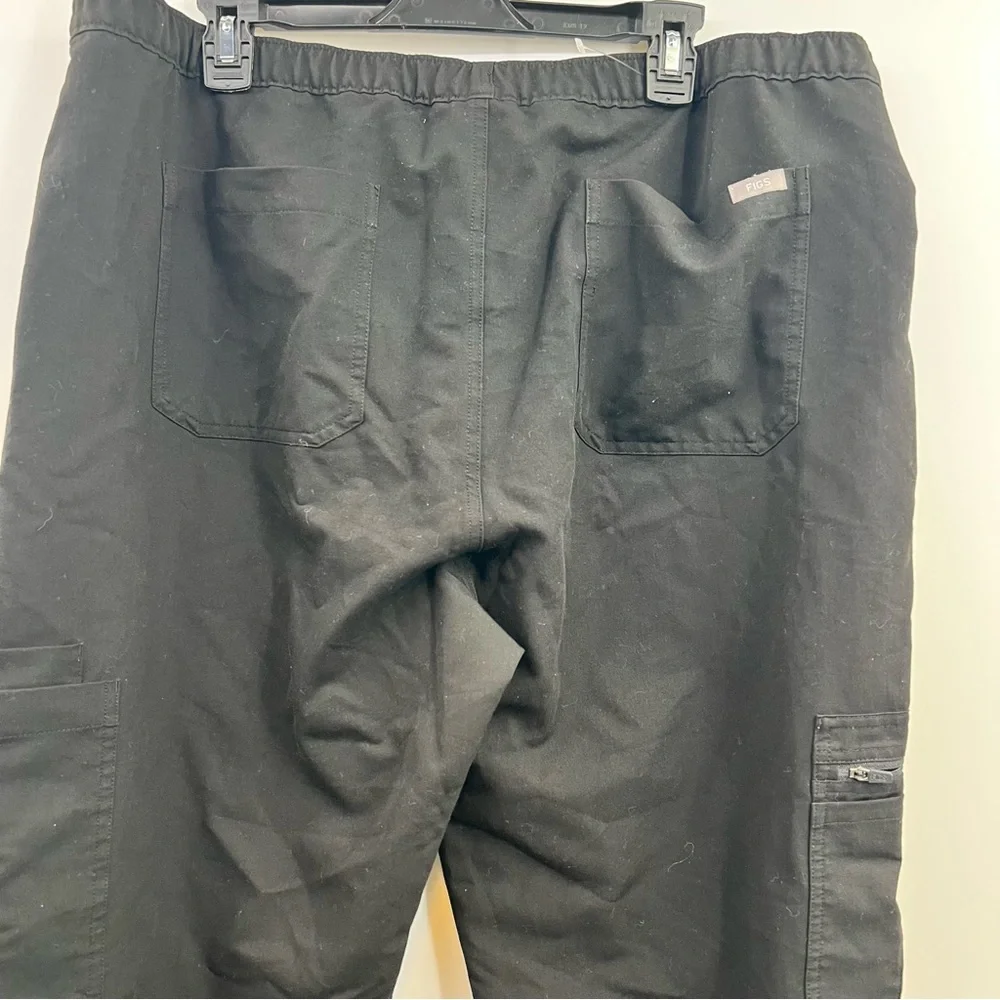FIGS Cairo Cargo Scrub Pants Mens XXL Black Technical Collection TM3001